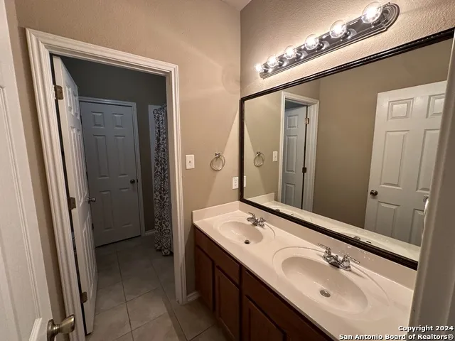 2612 Cloverbrook Ln Schertz, TX 78108