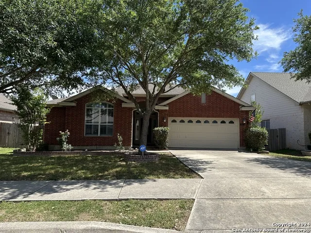 2612 Cloverbrook Ln Schertz, TX 78108