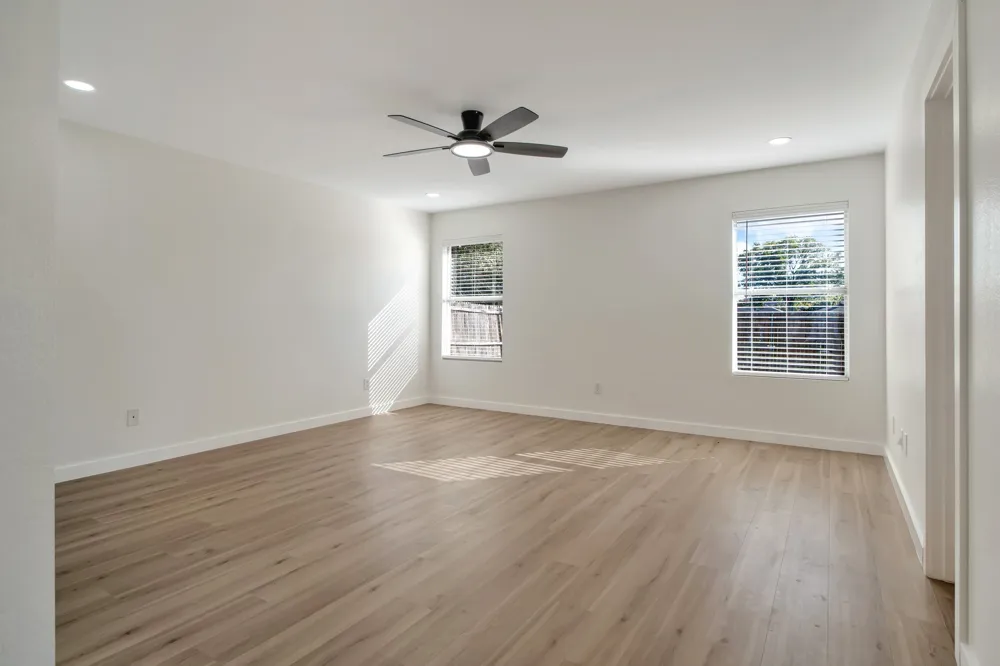 2260 White Oak Drive Little Elm, TX 75068