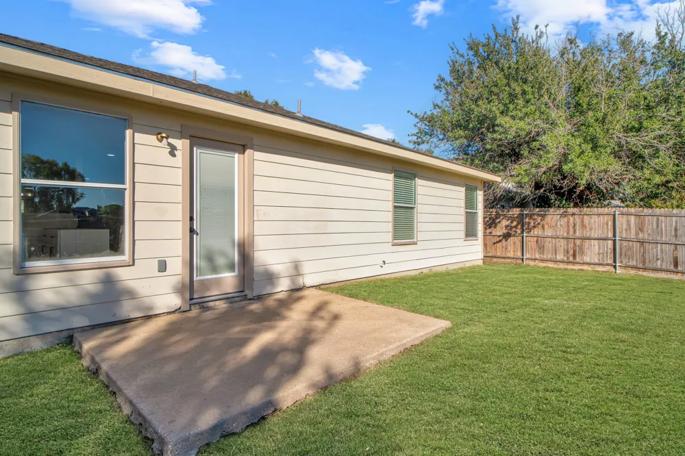 2260 White Oak Drive Little Elm, TX 75068