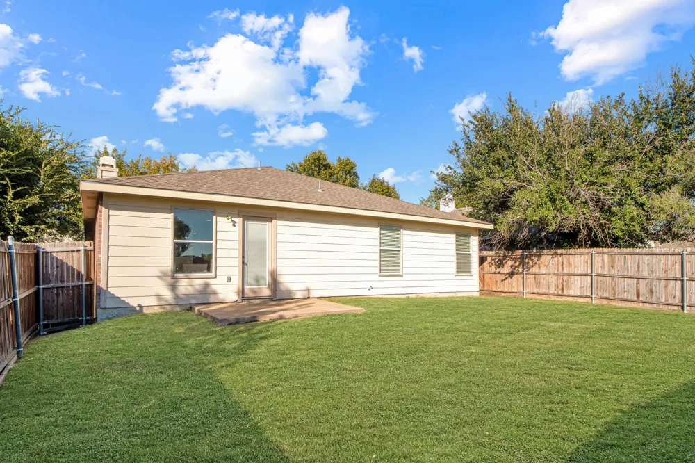 2260 White Oak Drive Little Elm, TX 75068