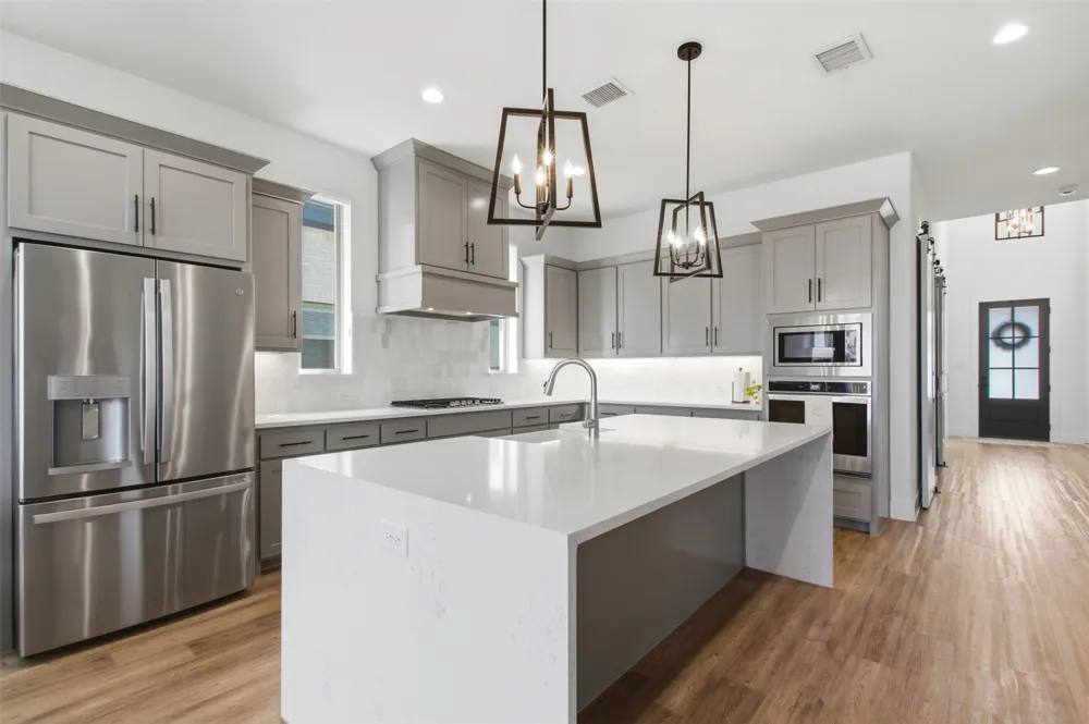 16224 Hunters Glen Lane Frisco, TX 75033