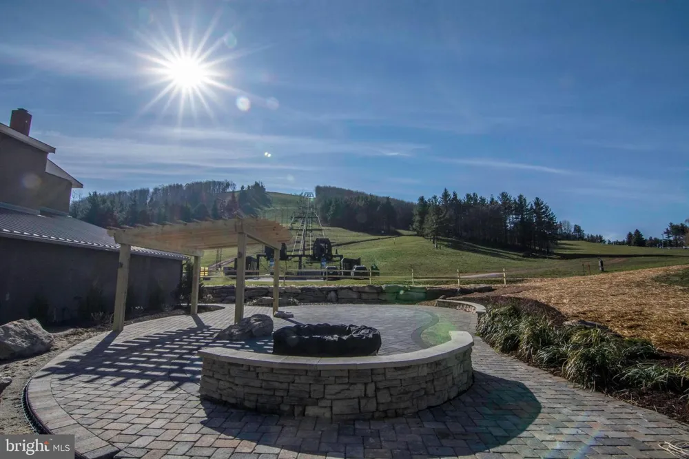 290 MARSH HILL ROAD #222A Mc Henry, MD 21541