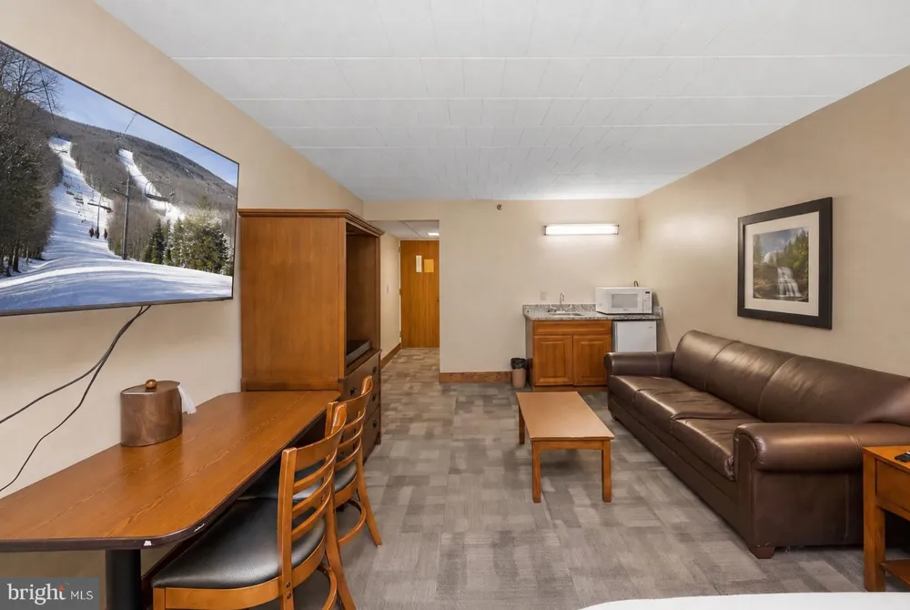 290 MARSH HILL ROAD #222A Mc Henry, MD 21541