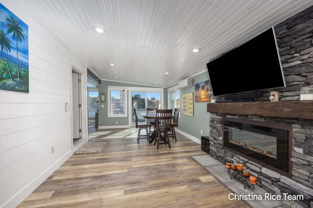 1644 Lakeview Drive Mears, MI 49436