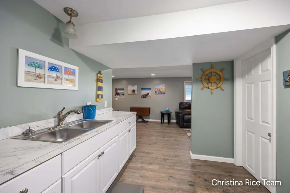 1644 Lakeview Drive Mears, MI 49436