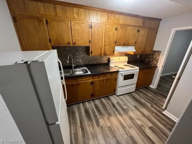 1102 Crescent Drive #F Reidsville, NC 27320