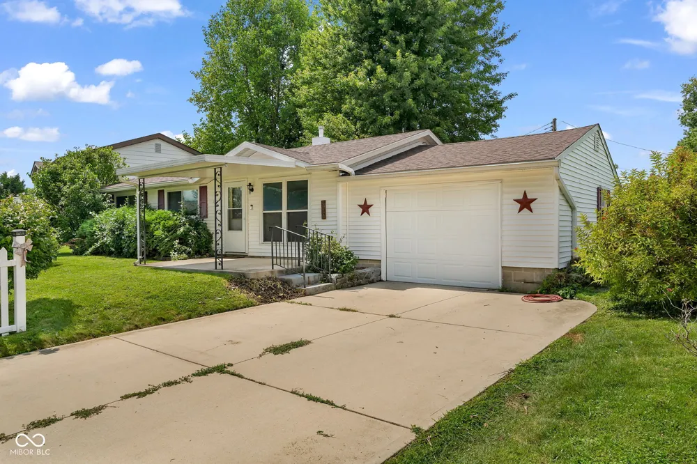 1506 Jaques Drive Lebanon, IN 46052