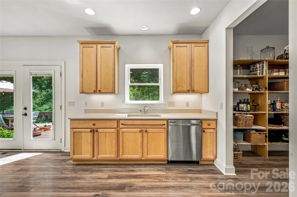 820 Merrills Cove Road Asheville, NC 28803