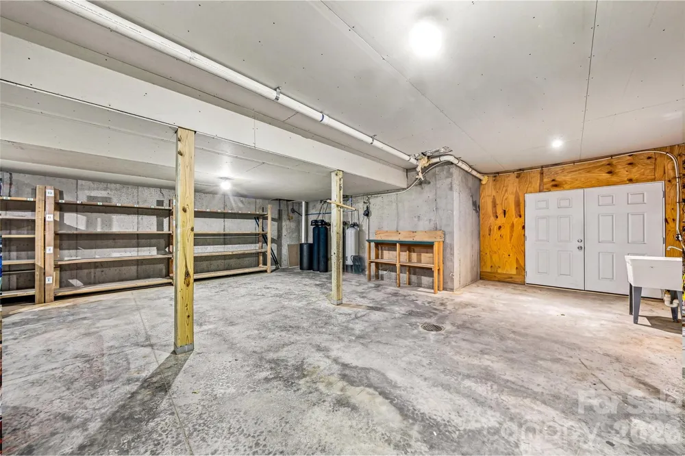 820 Merrills Cove Road Asheville, NC 28803
