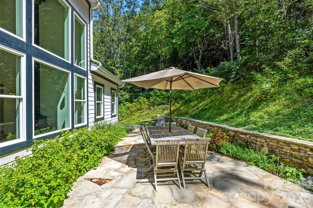 820 Merrills Cove Road Asheville, NC 28803