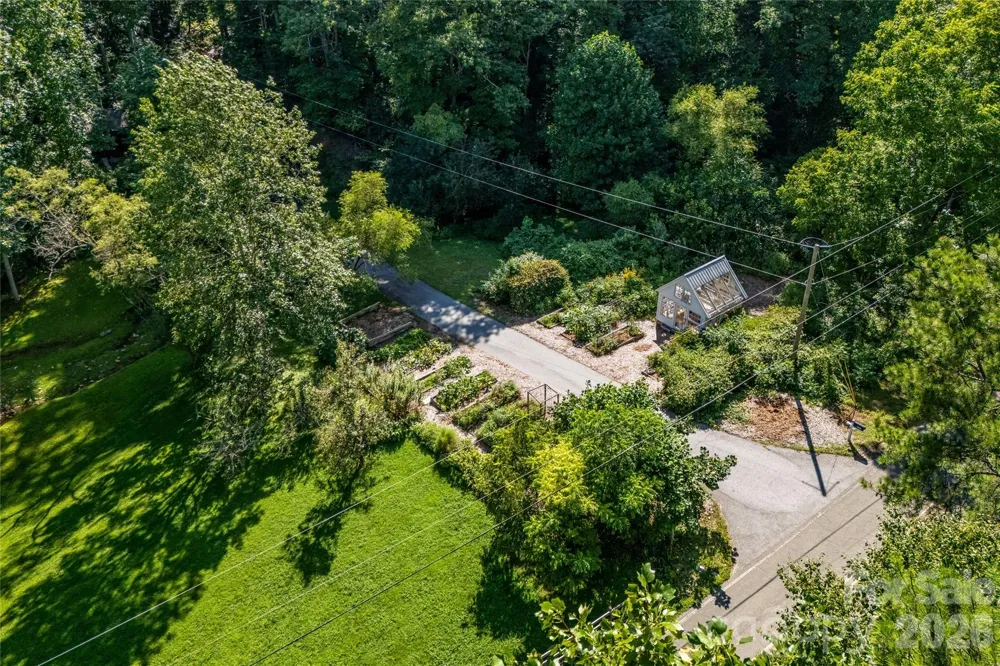 820 Merrills Cove Road Asheville, NC 28803