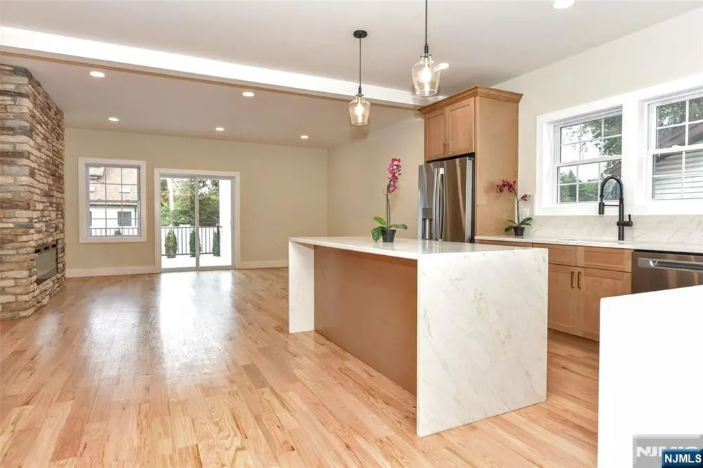 311 Harrison Avenue Hasbrouck Heights, NJ 07604