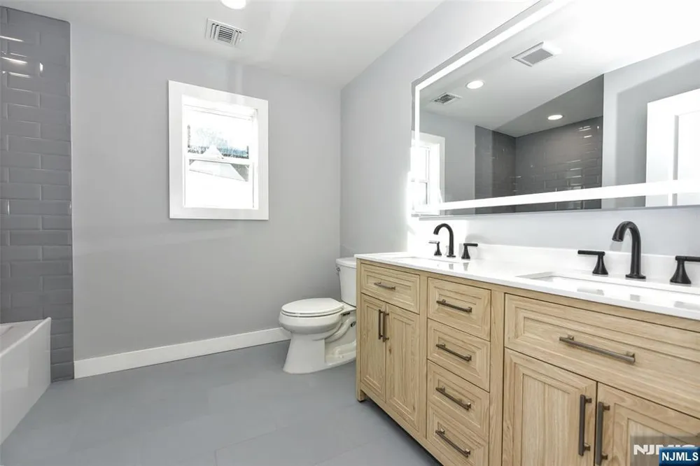 311 Harrison Avenue Hasbrouck Heights, NJ 07604