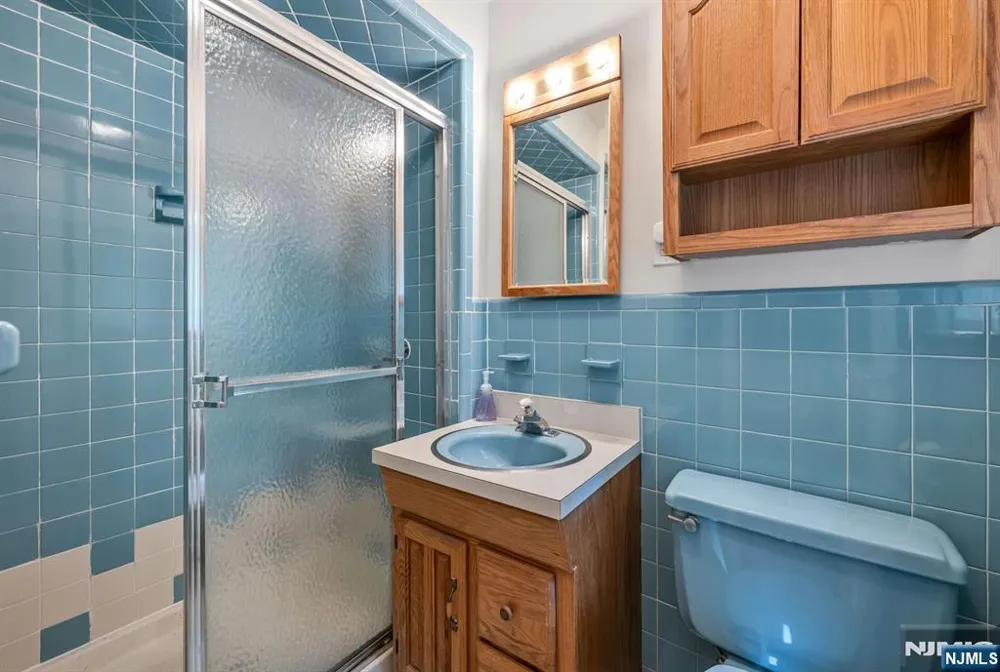 8 Knollwood Drive Morris Township, NJ 07960