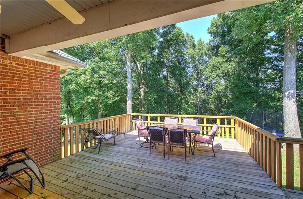 31 Cliffhanger Pointe SW Euharlee, GA 30120