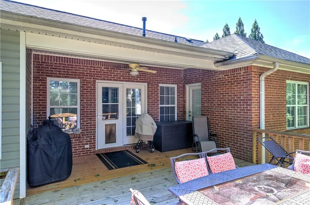 31 Cliffhanger Pointe SW Euharlee, GA 30120
