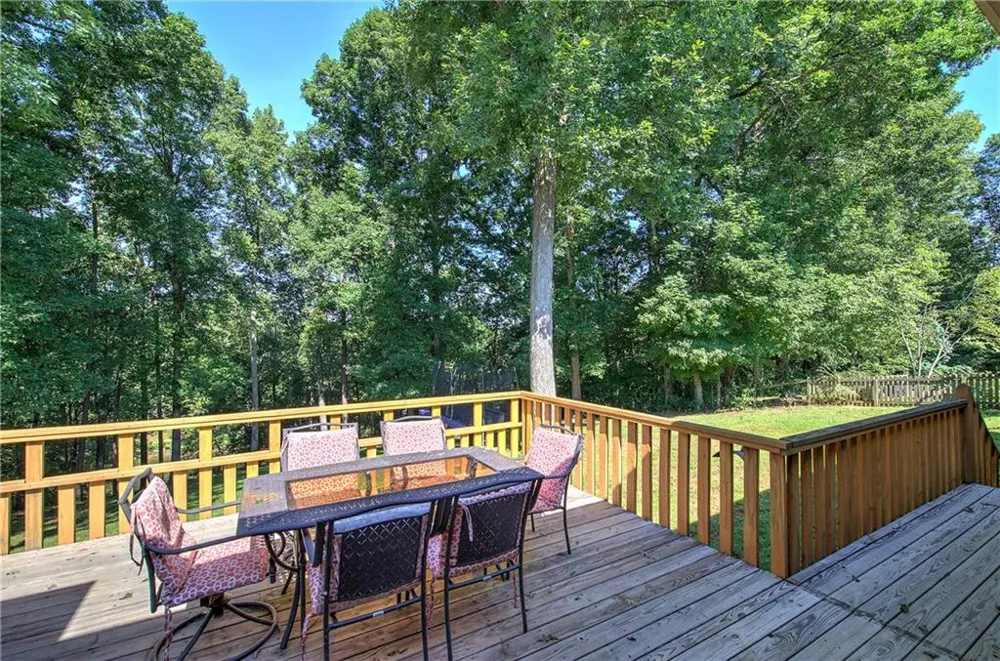 31 Cliffhanger Pointe SW Euharlee, GA 30120