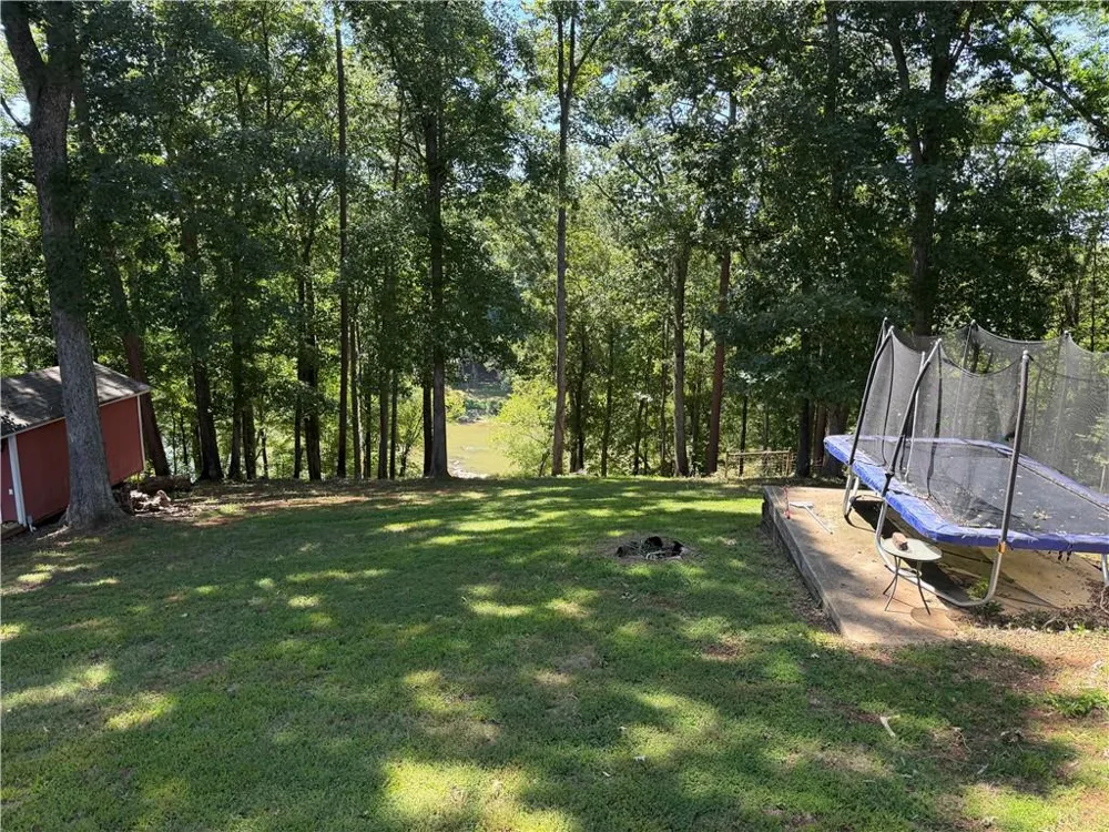 31 Cliffhanger Pointe SW Euharlee, GA 30120