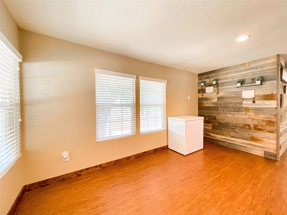 2105 Fm 18 Clyde, TX 79510