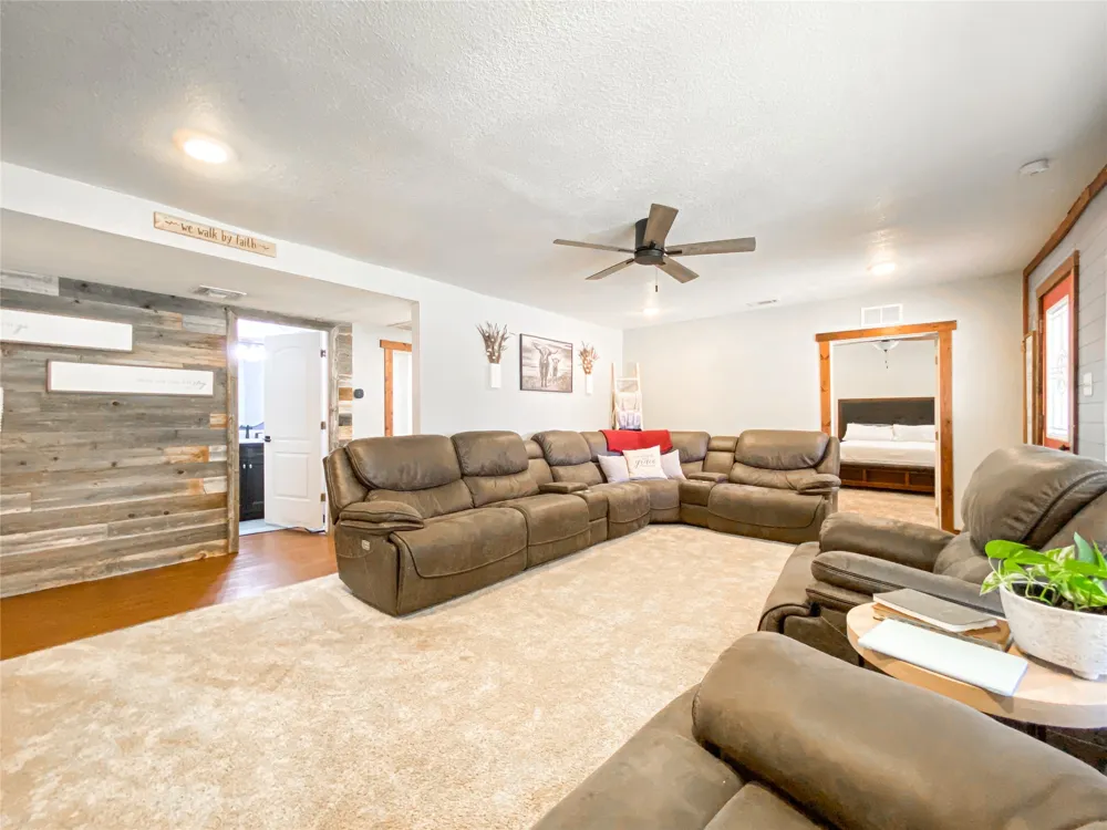 2105 Fm 18 Clyde, TX 79510