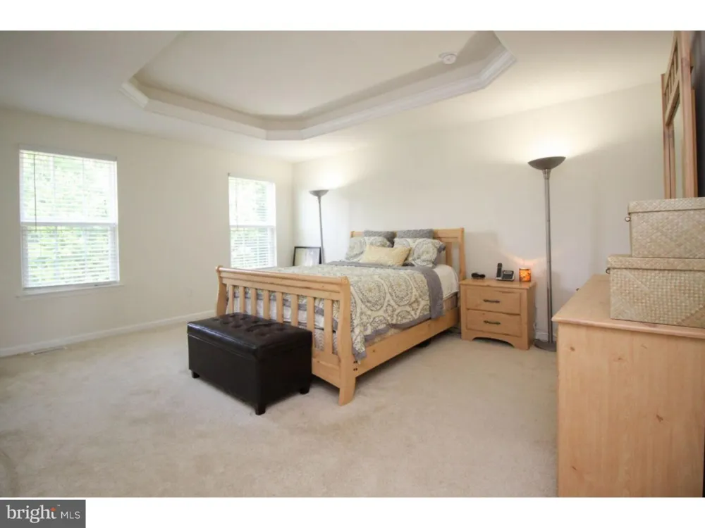 33 WALLACE STREET Mount Holly, NJ 08060