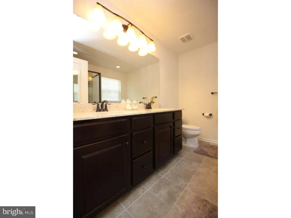 33 WALLACE STREET Mount Holly, NJ 08060