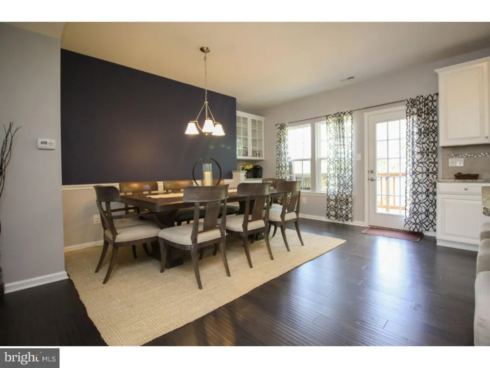 33 WALLACE STREET Mount Holly, NJ 08060