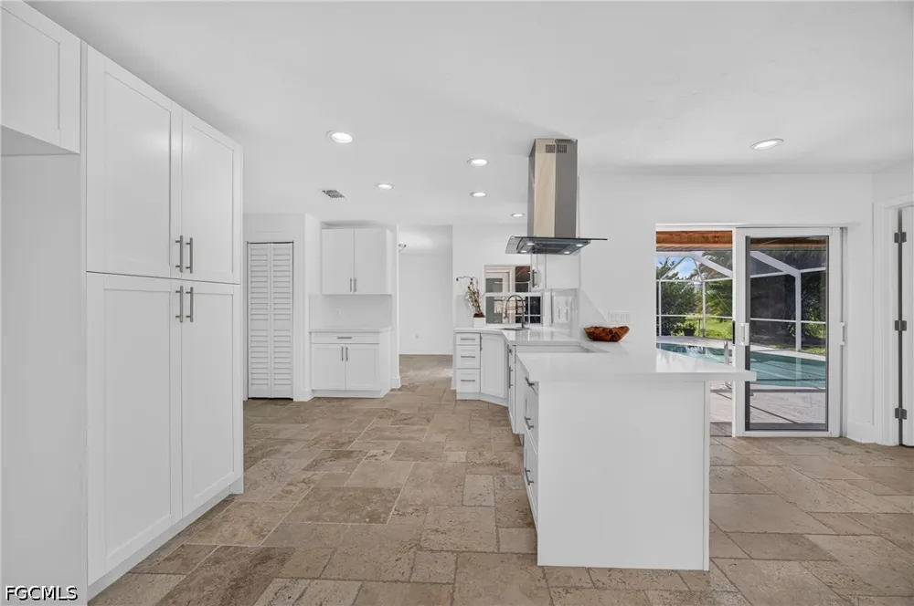 Perthshire Lane Fort Myers, FL 33908