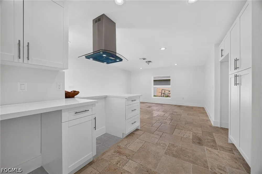 Perthshire Lane Fort Myers, FL 33908