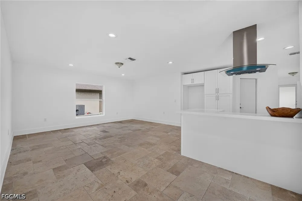 Perthshire Lane Fort Myers, FL 33908