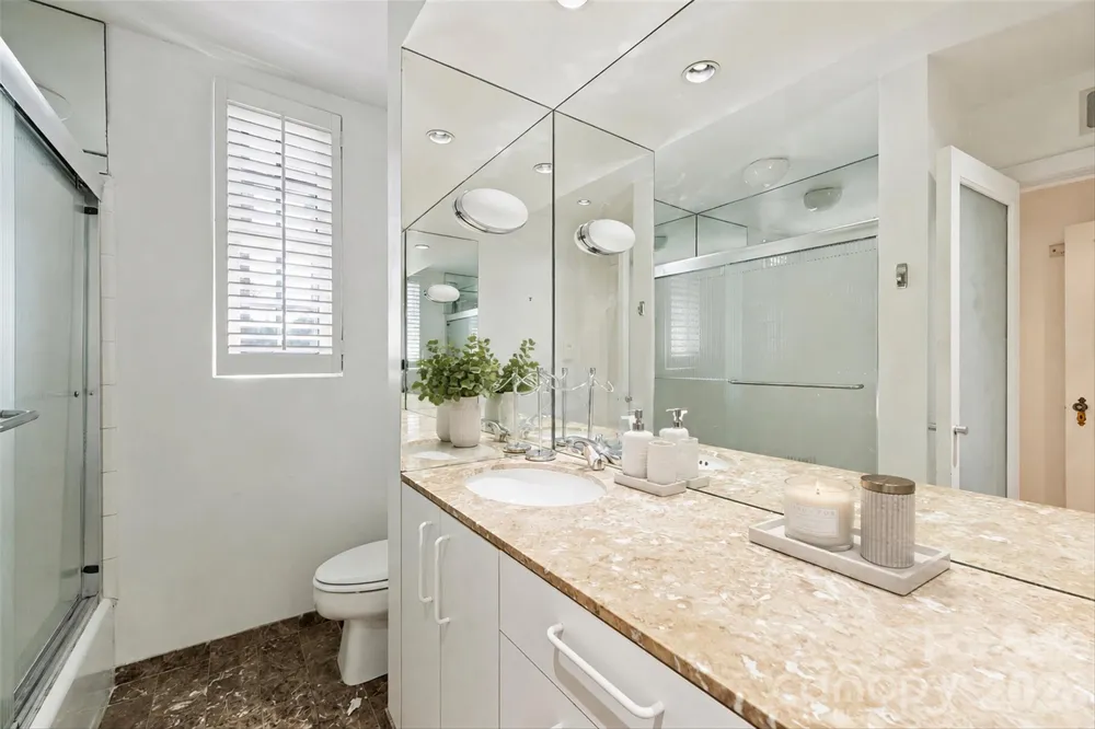 301 W 10th Street #308 Charlotte, NC 28202