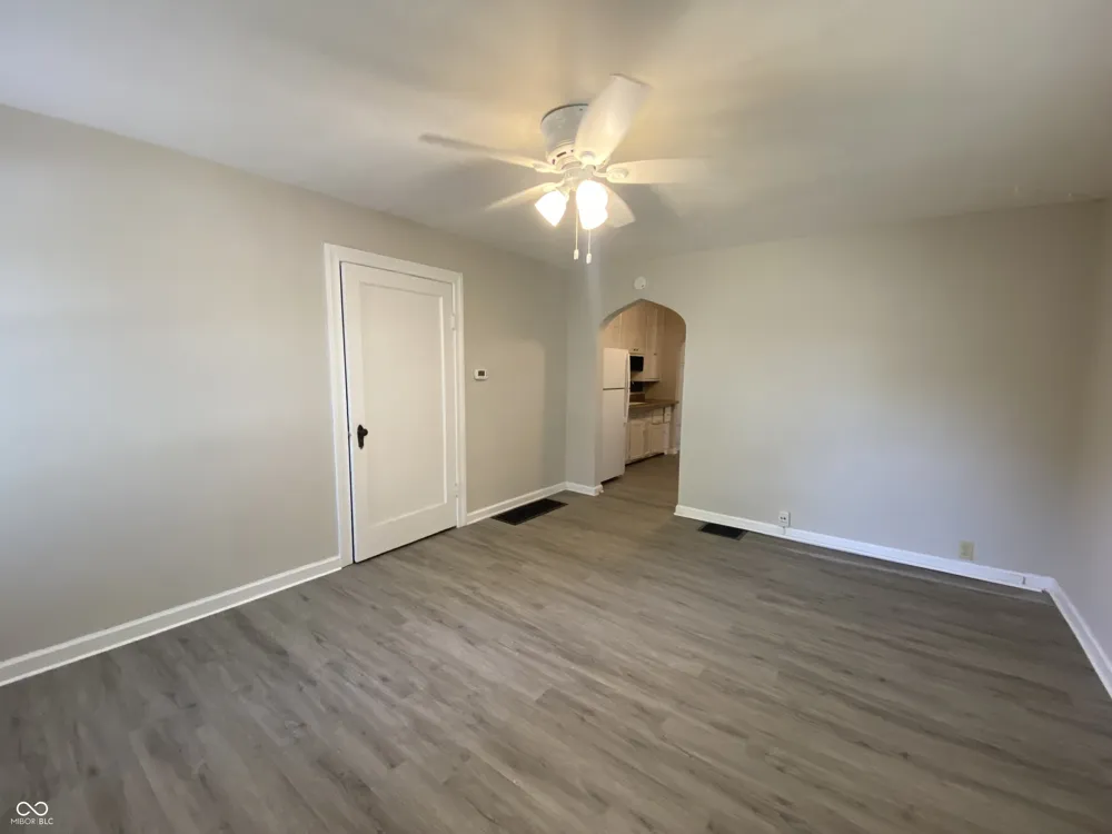 1464 Gladstone Avenue Indianapolis, IN 46201