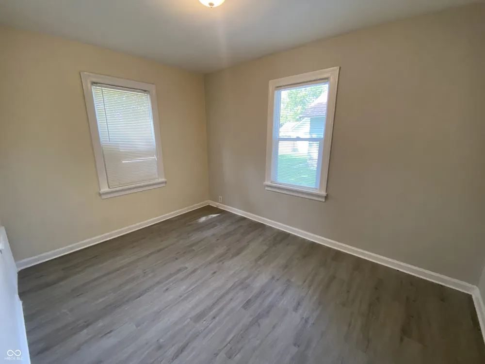 1464 Gladstone Avenue Indianapolis, IN 46201
