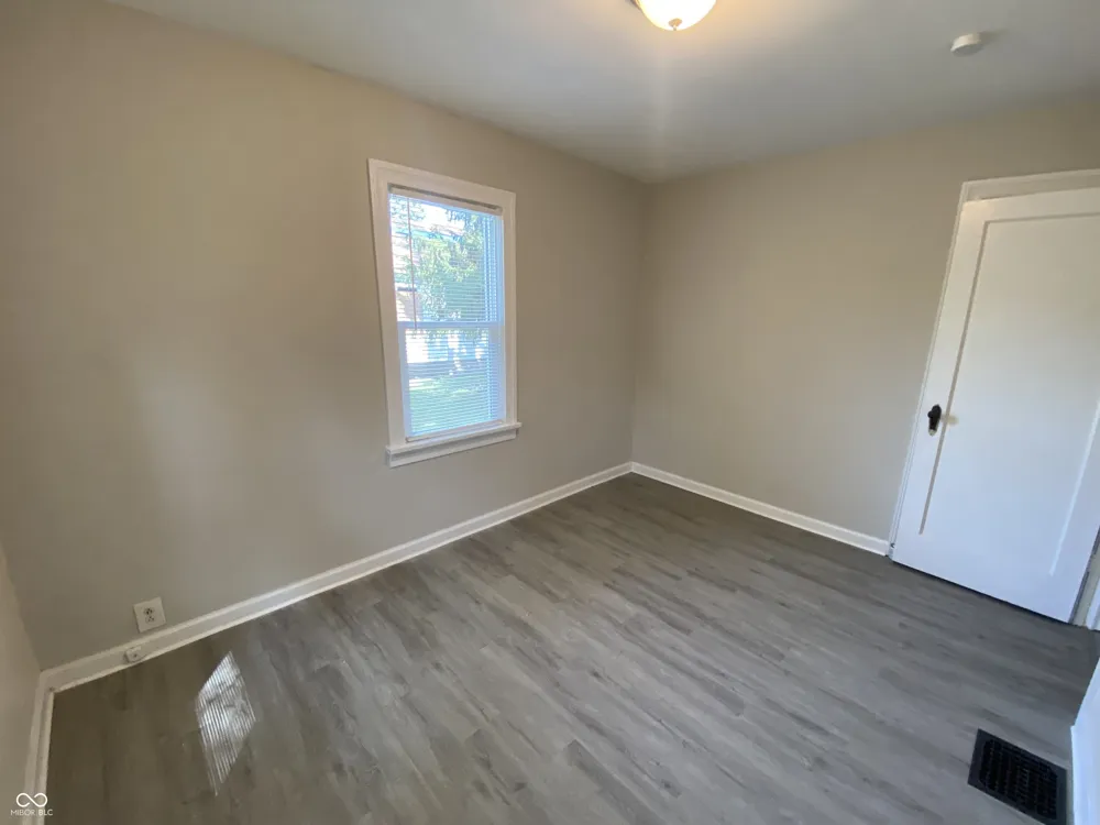 1464 Gladstone Avenue Indianapolis, IN 46201