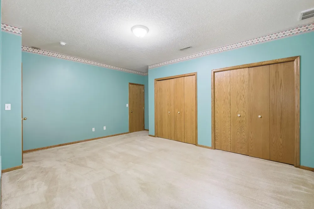 14075 Natchez Avenue Savage, MN 55378