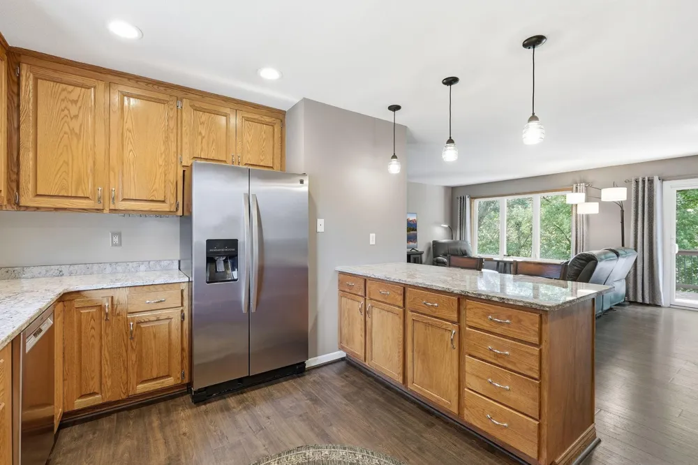 14075 Natchez Avenue Savage, MN 55378
