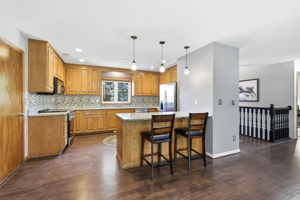 14075 Natchez Avenue Savage, MN 55378