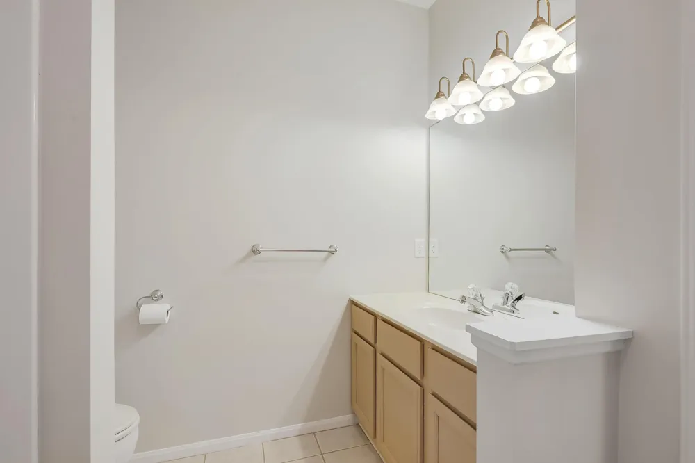 7592 Hinton Park Avenue S Cottage Grove, MN 55016