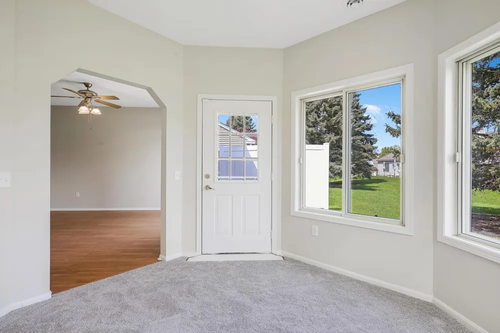 7592 Hinton Park Avenue S Cottage Grove, MN 55016