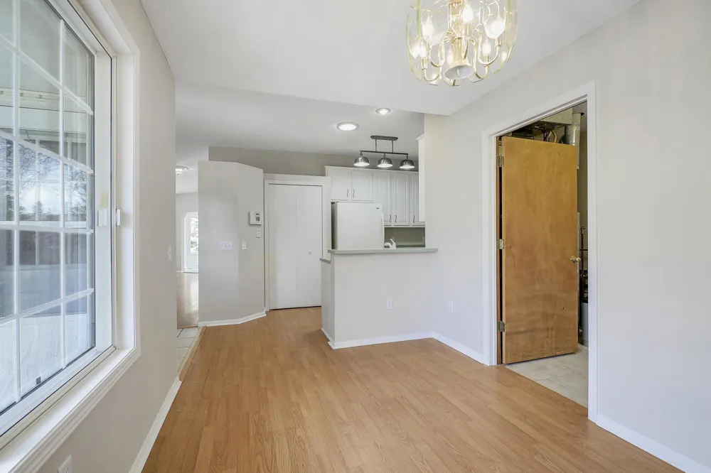 7592 Hinton Park Avenue S Cottage Grove, MN 55016