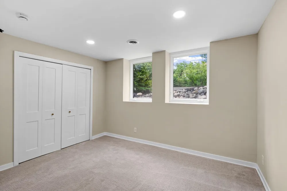 11934 James Road Minnetonka, MN 55343