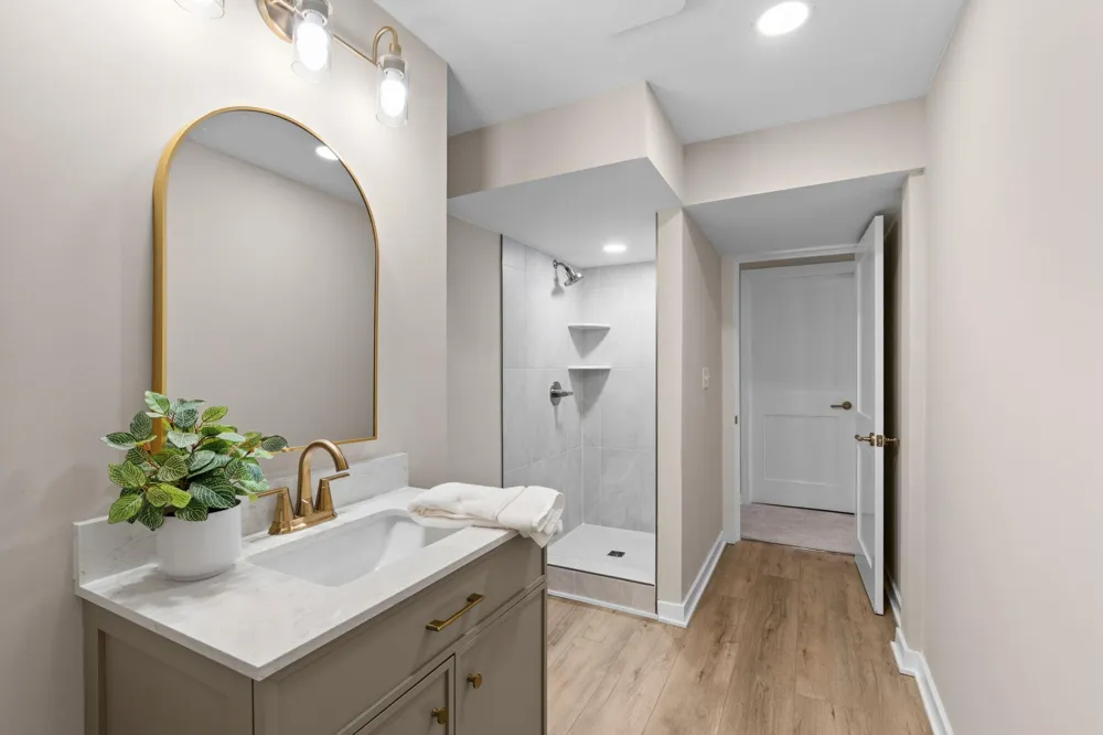 11934 James Road Minnetonka, MN 55343
