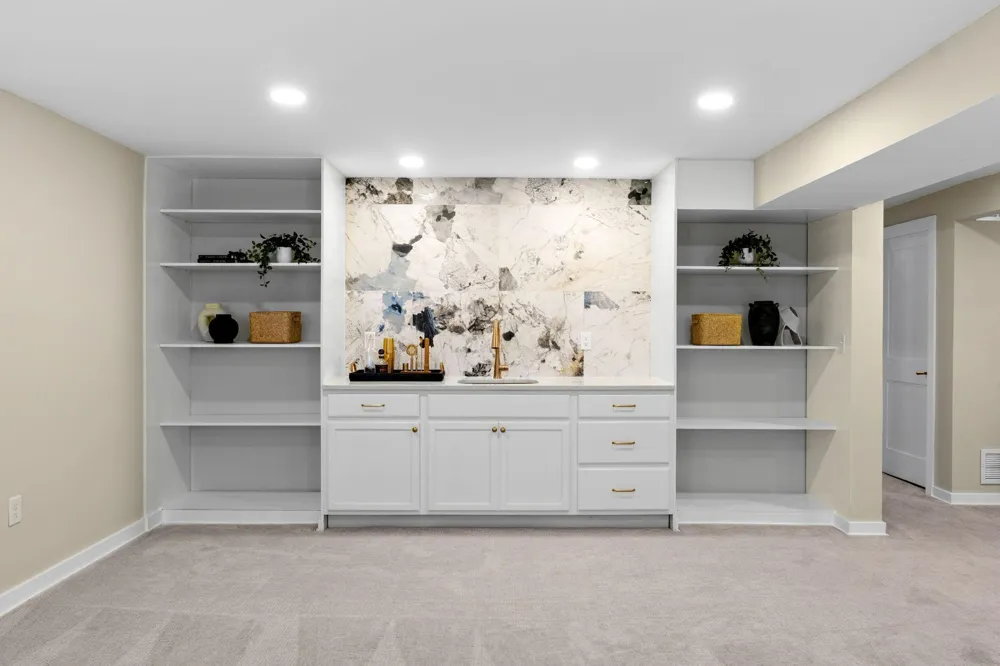 11934 James Road Minnetonka, MN 55343