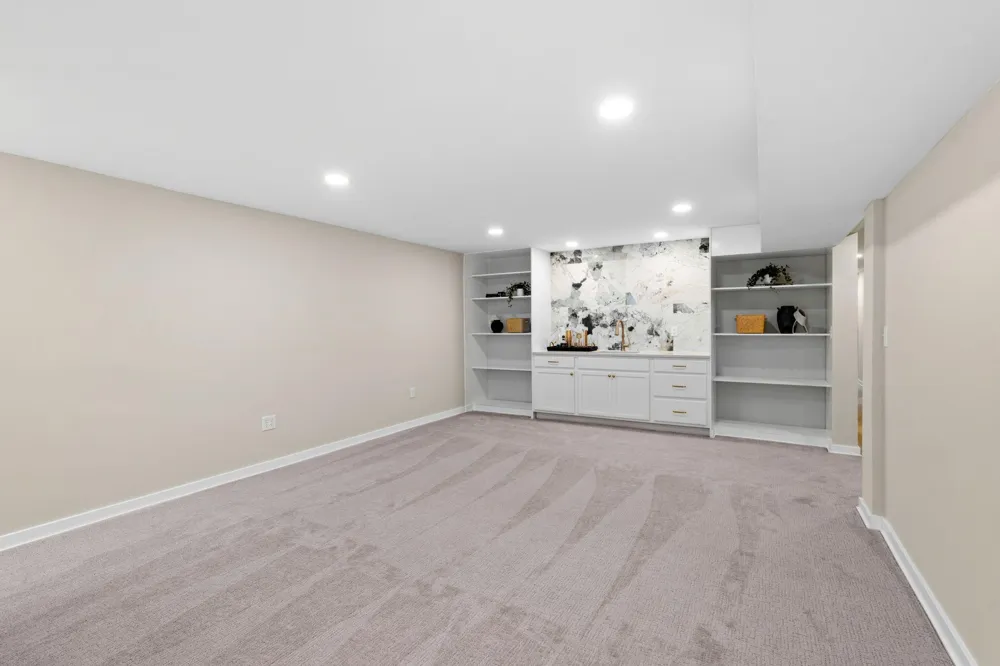 11934 James Road Minnetonka, MN 55343