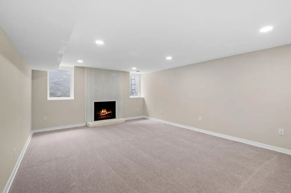 11934 James Road Minnetonka, MN 55343