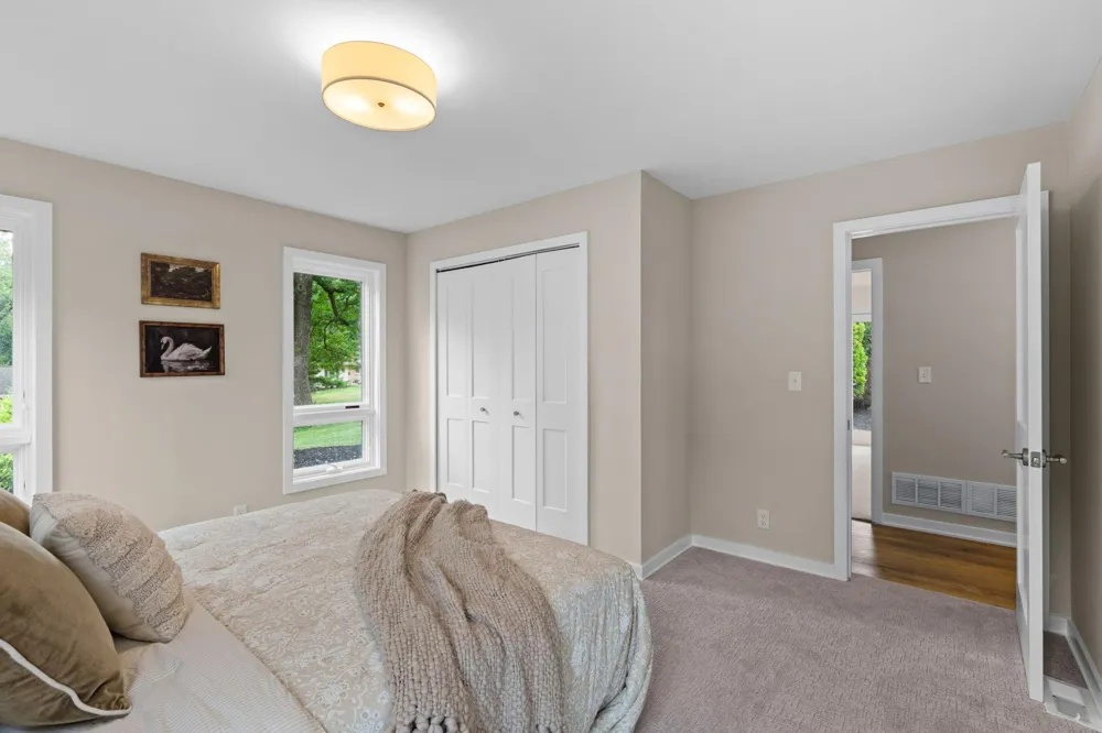 11934 James Road Minnetonka, MN 55343