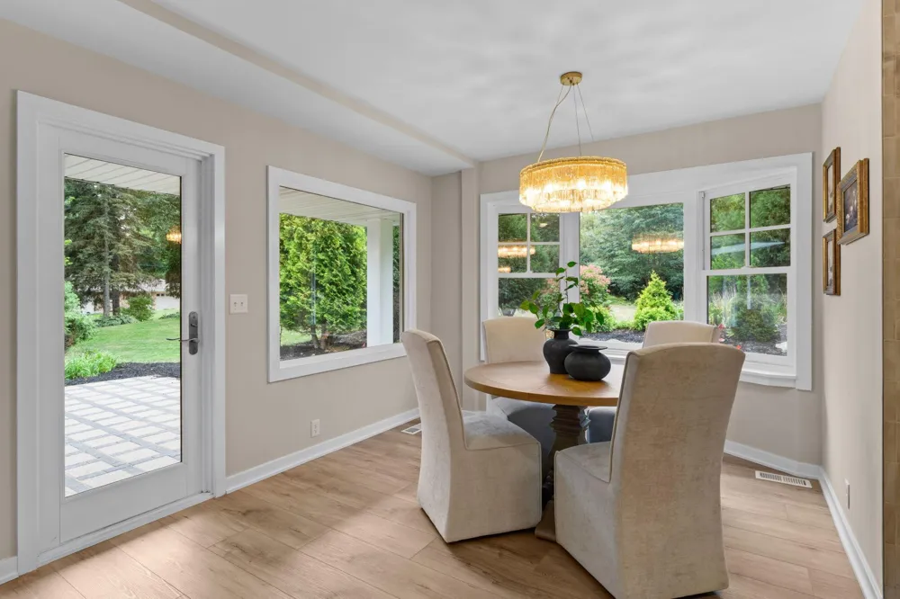 11934 James Road Minnetonka, MN 55343