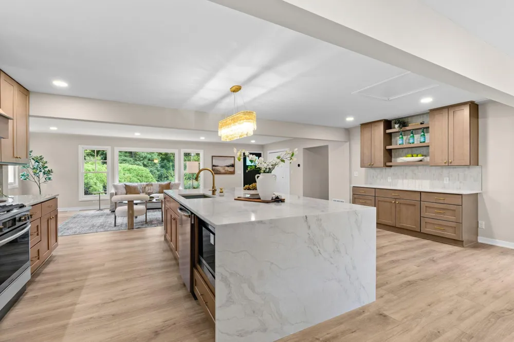 11934 James Road Minnetonka, MN 55343