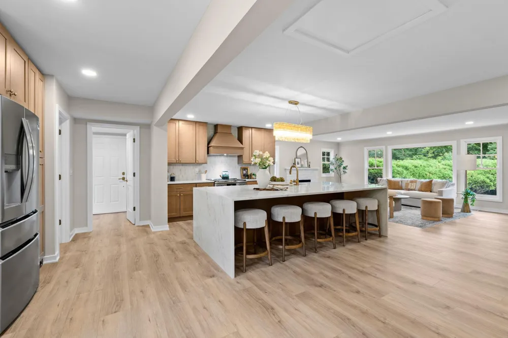 11934 James Road Minnetonka, MN 55343